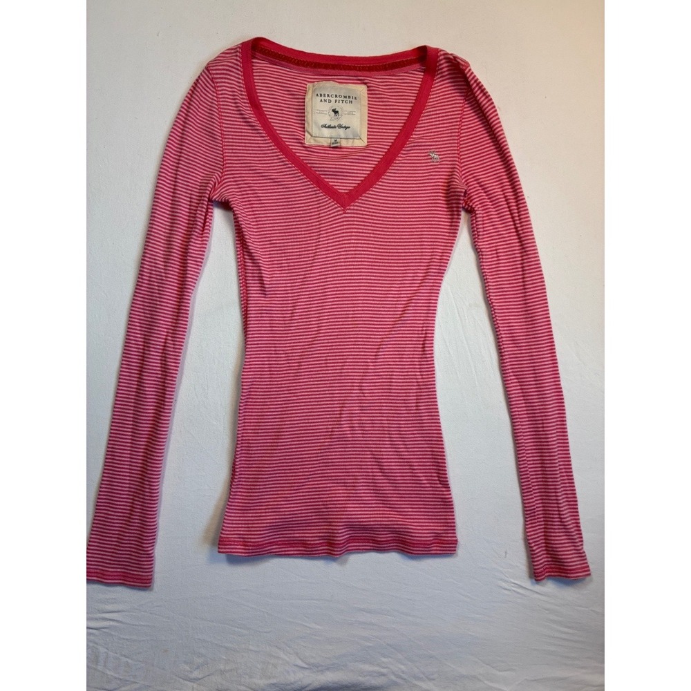 Vintage Abercrombie & Fitch Women's Y2K Pink Stripe V Neck Top Medium M 2000's